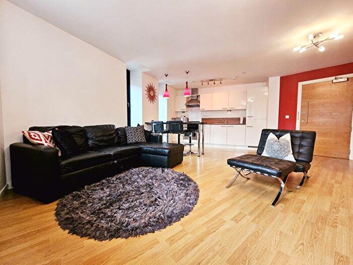 2 Bedroom Apartment To Rent In Mann Island, Liverpool, L3