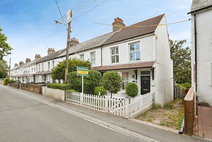 2 Bedroom End Terrace House For Sale In Whittington Terrace, Cox Hill, Shepherdswell, Dover, CT15