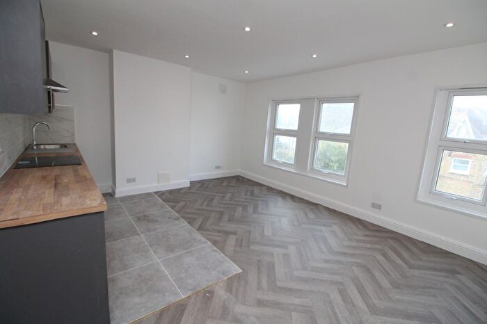 1 Bedroom Flat To Rent In Byne Road, Sydenham, SE26