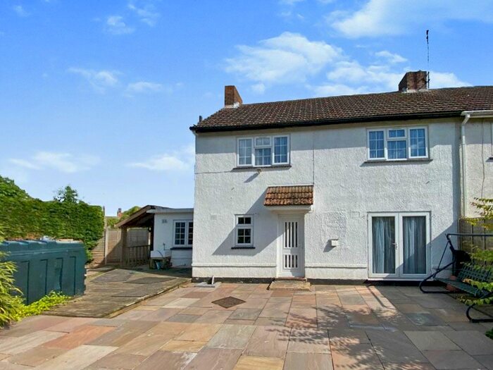 3 Bedroom Semi-Detached House For Sale In Watermans Way, Salters Lode, Downham Market, PE38