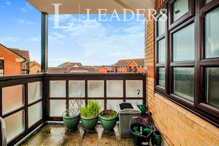 2 Bedroom Flat To Rent In Marys Place, BN43