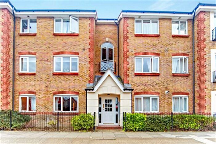 2 Bedroom Town House To Rent In Canbury Park Rd, Kingston Upon Thames, KT2
