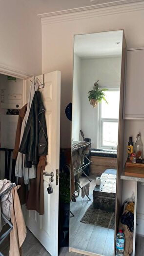 Studio To Rent In High Street, London, W3