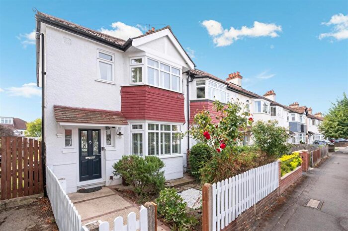 3 Bedroom House To Rent In Phyllis Avenue, Motspur Park, KT3