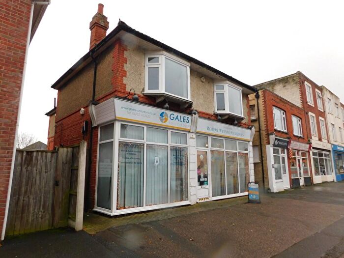 3 Bedroom Apartment For Sale In Tuckton Road, Bournemouth, BH6