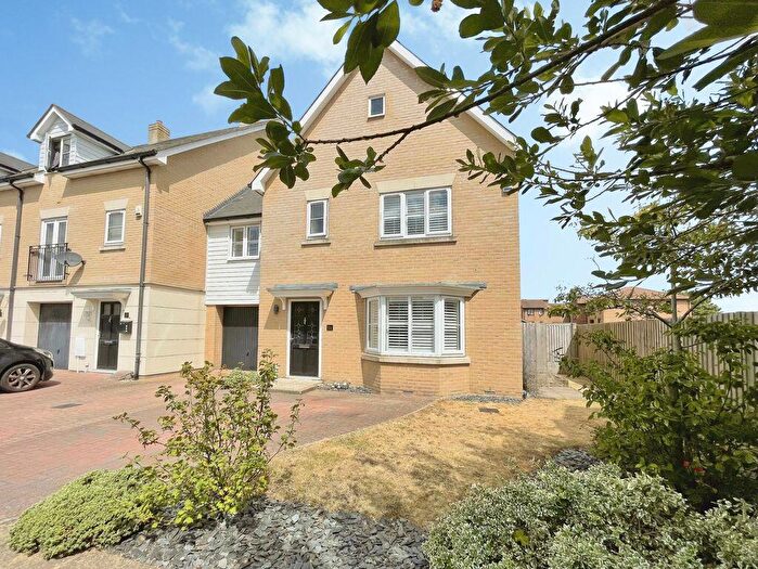 4 Bedroom House For Sale In Red Barn Close, Brightlingsea, CO7