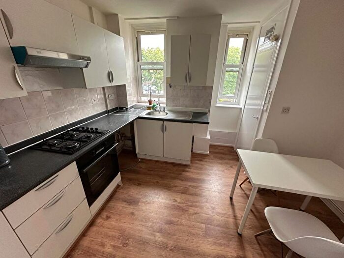 2 Bedroom Flat To Rent In Nisbet House, Homerton High Street, London, E9
