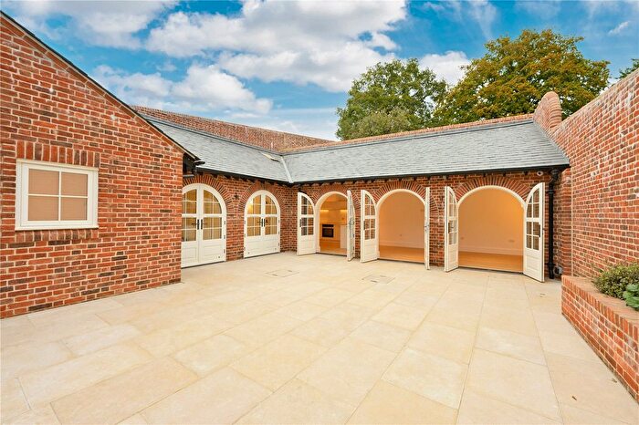 2 Bedroom Detached House To Rent In Woodhill Lane, Shamley Green, Guildford, Surrey, GU5