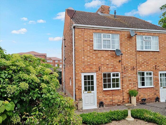 2 Bedroom Semi-Detached House To Rent In Temple Cottages, Sleaford, NG34