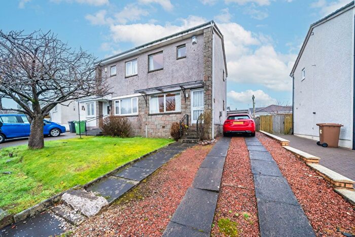 2 Bedroom Semi-Detached House For Sale In Hillend Road, Clarkston, G76