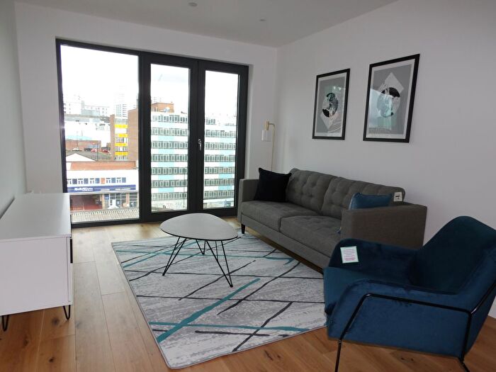2 Bedroom Flat To Rent In Windmill Street, Birmingham, B1