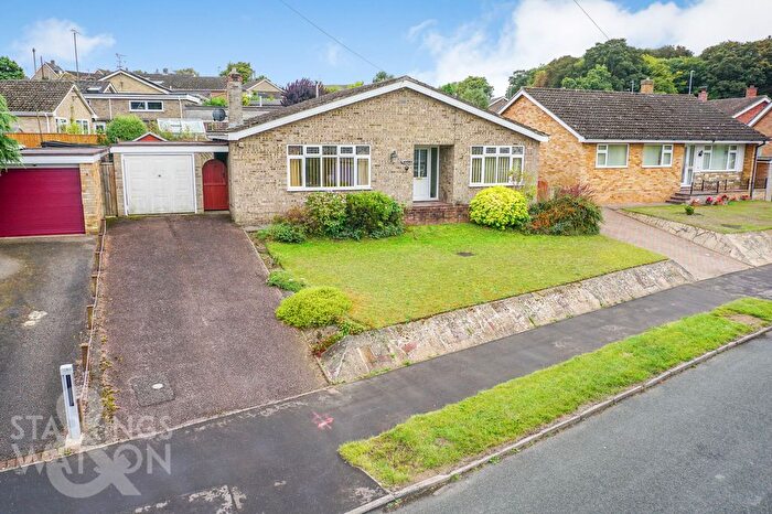 3 Bedroom Detached Bungalow For Sale In Longdell Hills, Norwich, NR5