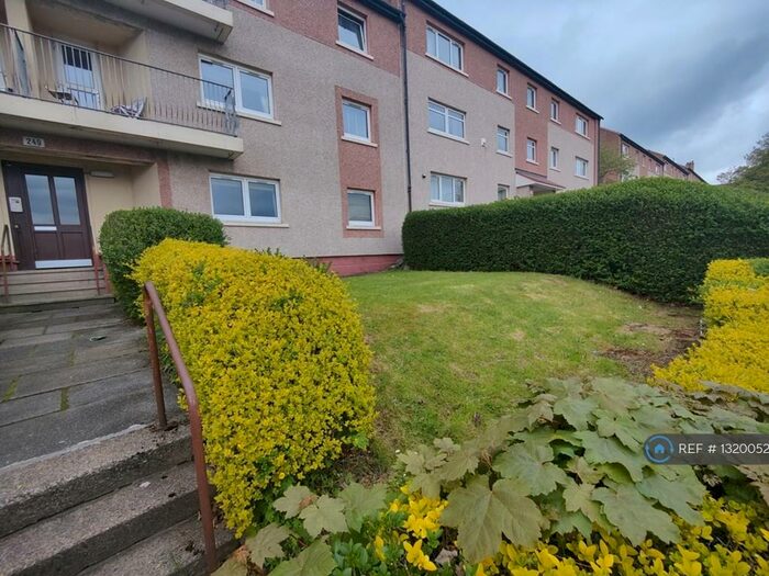 2 Bedroom Flat To Rent In Kinfauns Drive, Glasgow, G15