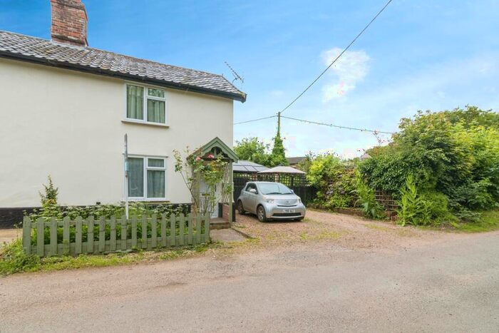 3 Bedroom Semi-Detached House For Sale In Mellis Road, Thrandeston, Diss, IP21