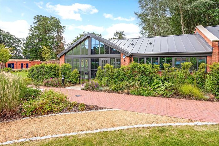 2 Bedroom Bungalow To Rent In Linnet Drive, Ascot, Berkshire, SL5