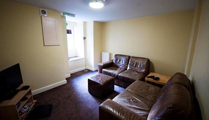 5 Bedroom Property To Rent In School Road, Sheffield, S10