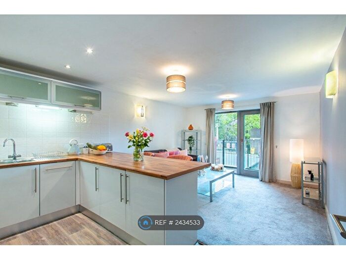 1 Bedroom Flat To Rent In Chapel Allerton, Leeds, LS7