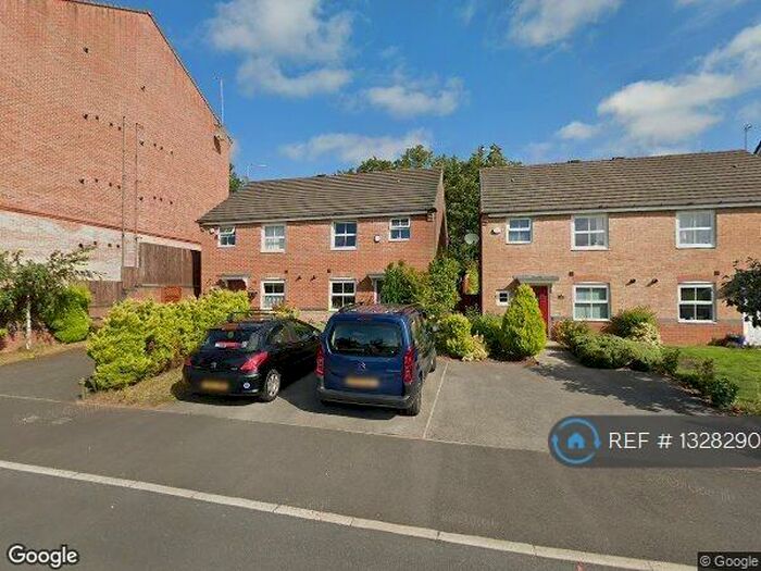 2 Bedroom Flat To Rent In Liverpool, Liverpool, L15