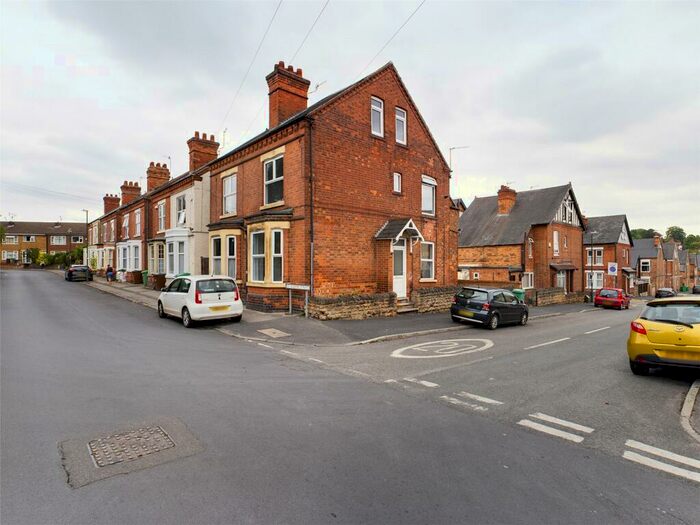 4 Bedroom Semi-Detached House To Rent In St. Albans Street, Sherwood, Nottingham, Nottinghamshire, NG5