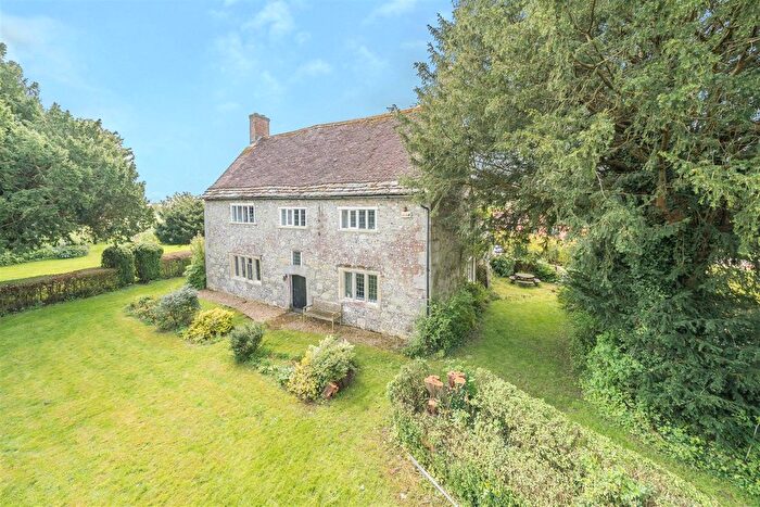 4 Bedroom Farmhouse For Sale In Minchington, Blandford Forum, Dorset, DT11
