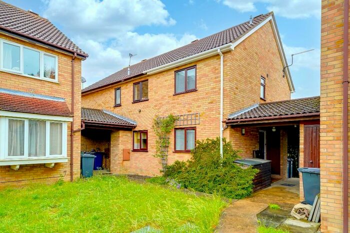 2 Bedroom Cluster House To Rent In Newton Road, PE28