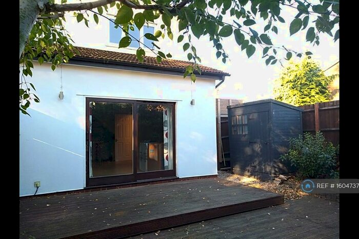 1 Bedroom End Of Terrace House To Rent In Camp Road, St. Albans, AL1