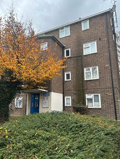 1 Bedroom Terraced House To Rent In Moree Way, London, N18