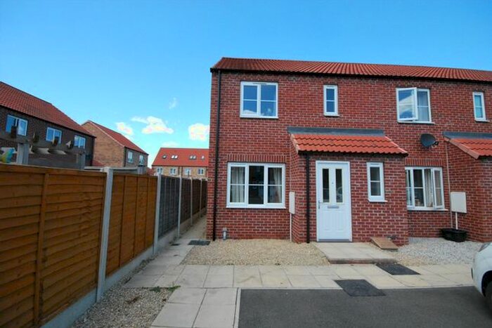 3 Bedroom End Of Terrace House To Rent In Evergreen Way, Norton, Malton, YO17