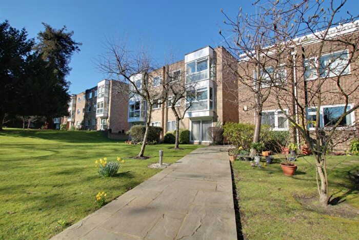 1 Bedroom Apartment To Rent In Cadogan Close, Beckenham, BR3