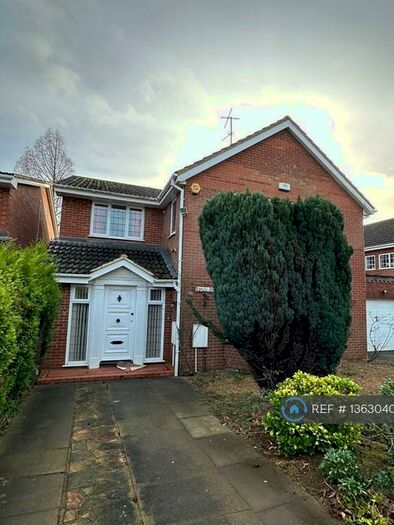 5 Bedroom Detached House To Rent In Hall Close, Kettering, NN15