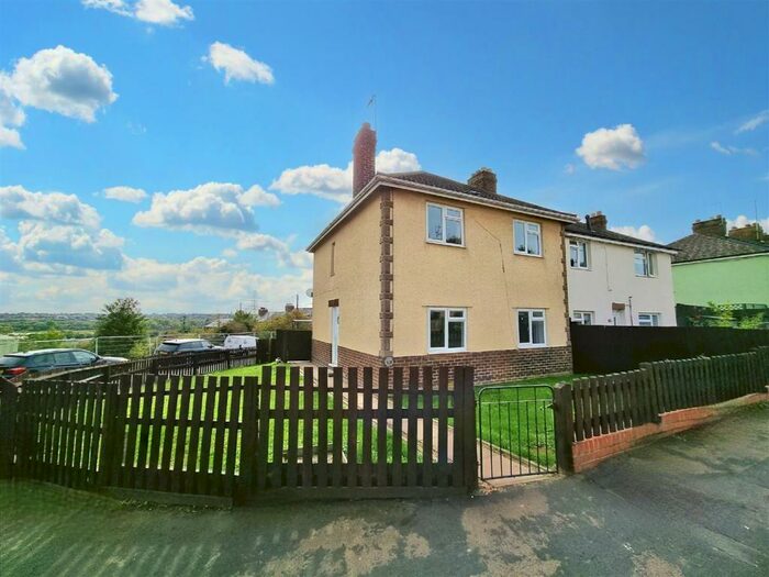 4 Bedroom Semi-Detached House To Rent In Allen Road, Irthlingborough, Wellingborough, NN9