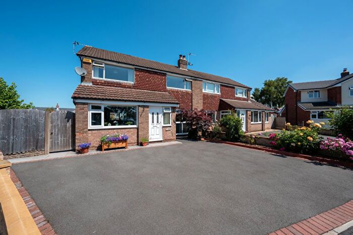 3 Bedroom Semi-Detached House For Sale In The Fields, Eccleston, PR7