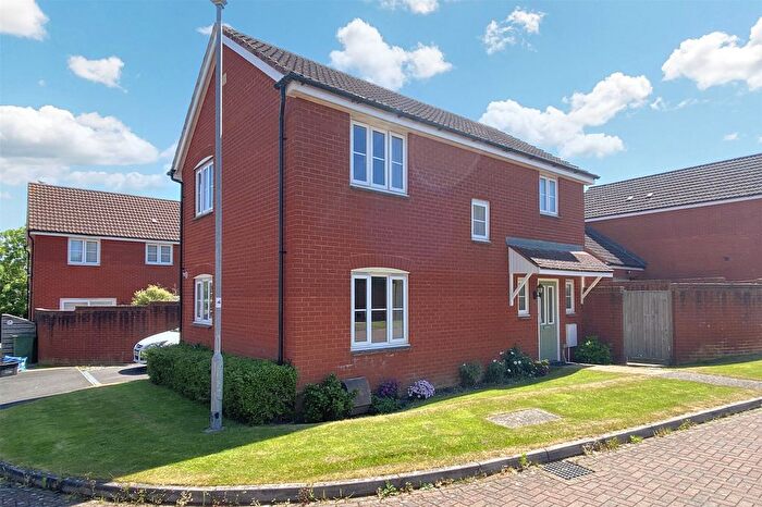 3 Bedroom Detached House For Sale In Cades Mead, Wellington, Somerset, TA21