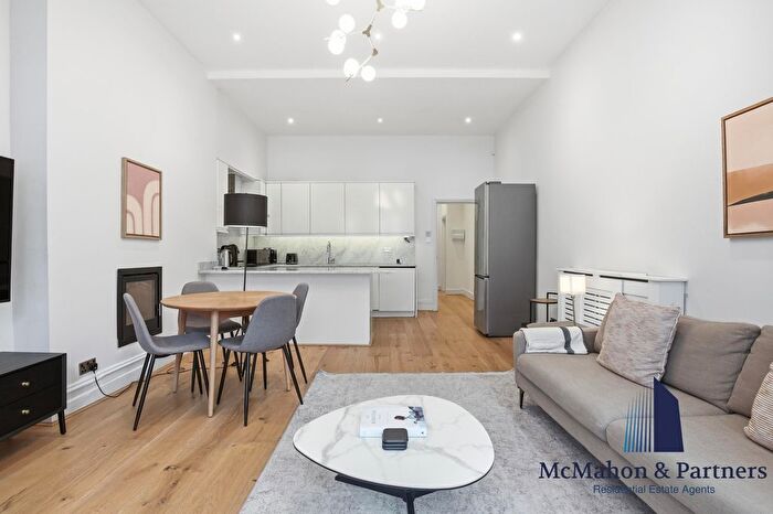 2 Bedroom Flat To Rent In Maida Vale, London, W9