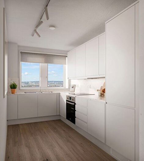 1 Bedroom Flat For Sale In Commercial Way, London, SE15