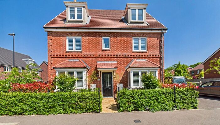 4 Bedroom Property To Rent In Wisteria Drive, Forge Wood, Crawley, RH10