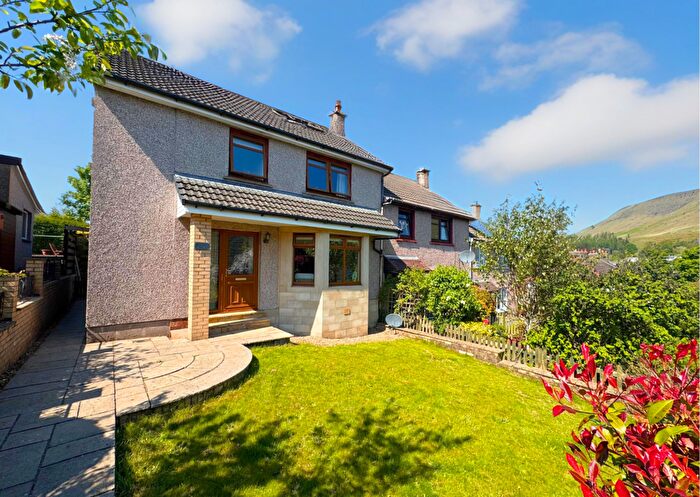 4 Bedroom End Of Terrace House For Sale In Old Mugdock Road, Strathblane, G63