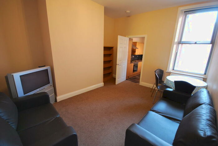 2 Bedroom Apartment To Rent In Wolseley Gardens, Jesmond Vale, Newcastle Upon Tyne, NE2