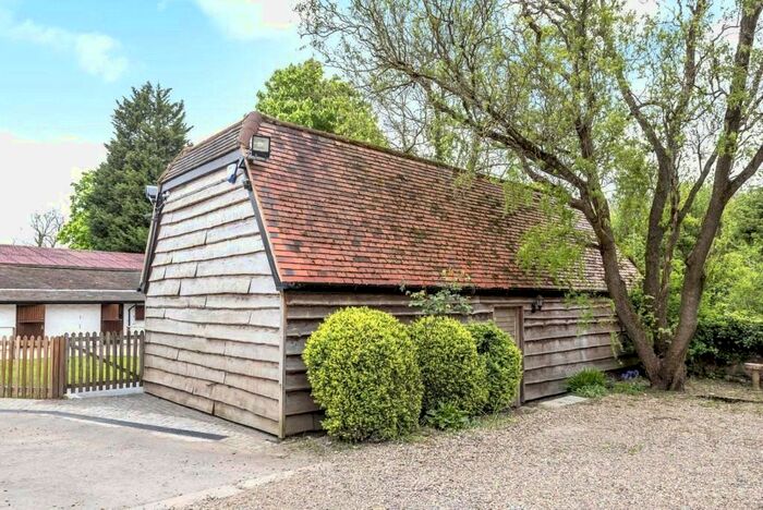 2 Bedroom Detached House To Rent In Lower Priory Farm, Stanmore HA7