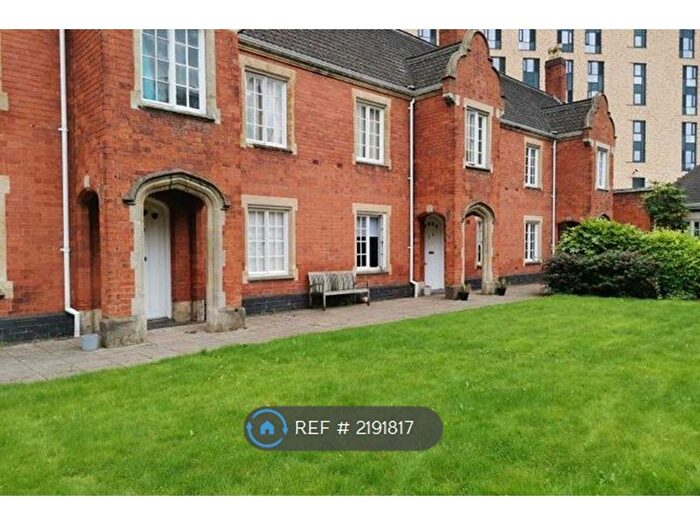 1 Bedroom Flat To Rent In Garden Court, Birmingham, B16