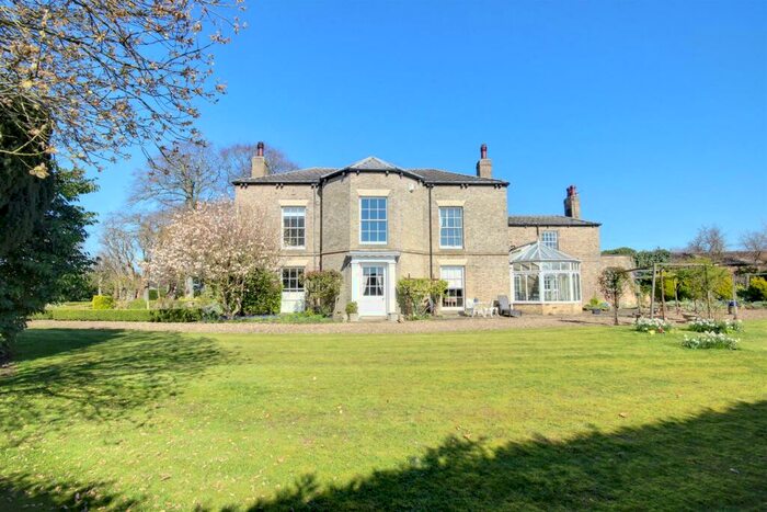 7 Bedroom Detached House For Sale In Thearne, Beverley, East Riding Of Yorkshire, HU17