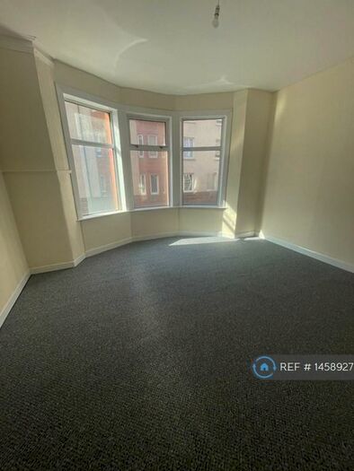 2 Bedroom Flat To Rent In Highholm Street, Port Glasgow, PA14