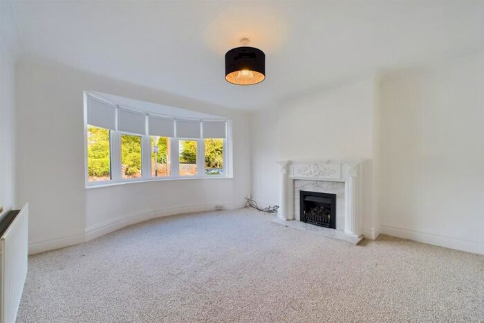 2 Bedroom Flat To Rent In Cornel Road, Heaton, Newcastle Upon Tyne, NE7