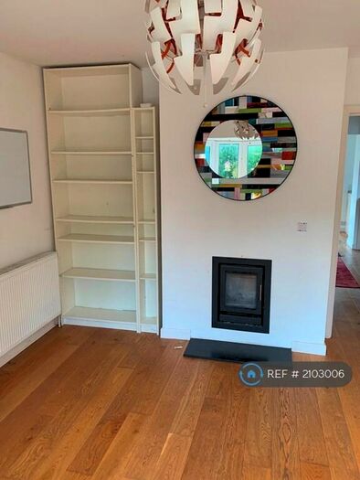 4 Bedroom Detached House To Rent In Mayfield Road, Farmoor, Oxford, OX2