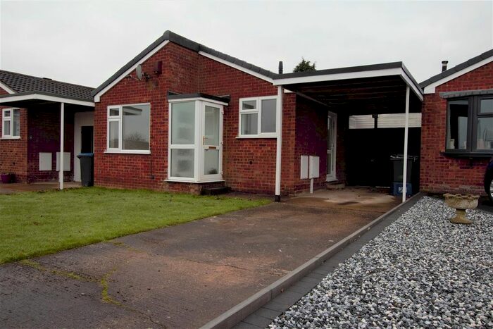 2 Bedroom Bungalow To Rent In Woodley Road, Leicester, LE6