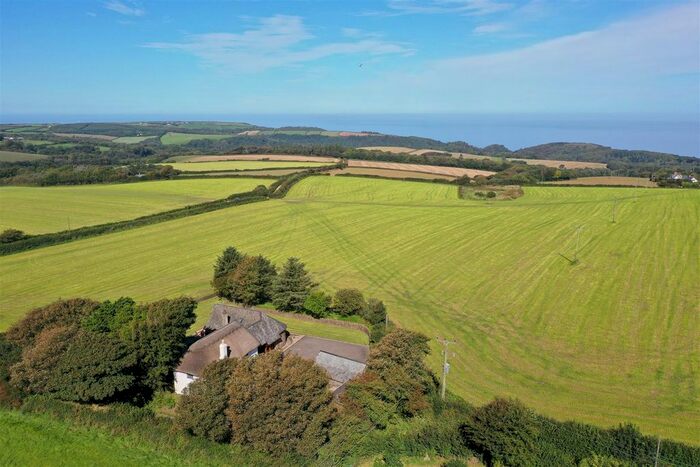 5 Bedroom Detached House To Rent In Higher Clovelly, Bideford, EX39