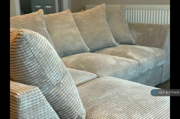 1 Bedroom Flat To Rent In Carlin Gate, Blackpool, FY2