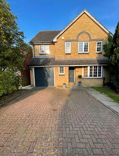 4 Bedroom Detached House To Rent In Shambrook Road, Cheshunt, EN7