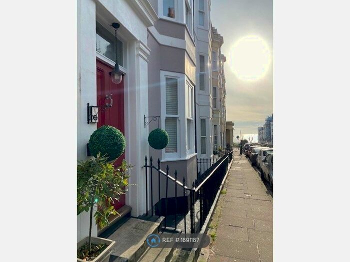 Studio To Rent In Studio, Brighton, BN2