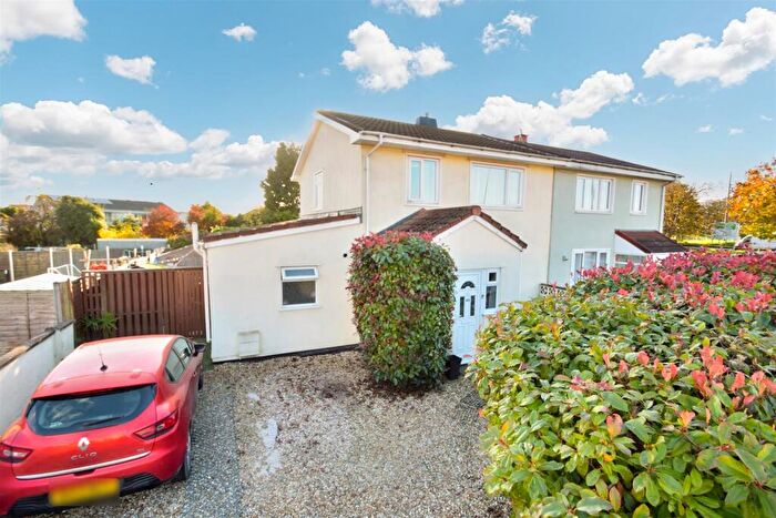 4 Bedroom Semi Detached House For Sale In Avonmouth Road, Avonmouth, BS11